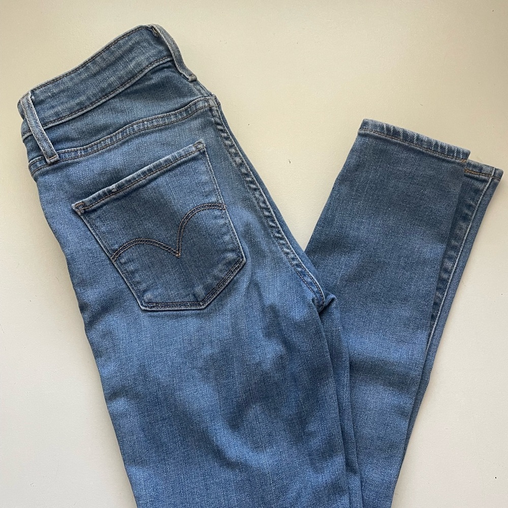 Levi 721 high rise skinny jeans